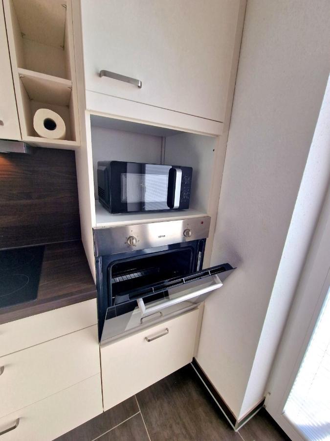Exklusive Ferienwohnung In Lingen Holthausen 2Zim, 2Badez,Kueche,Balkon,Waschmaschine Exteriör bild